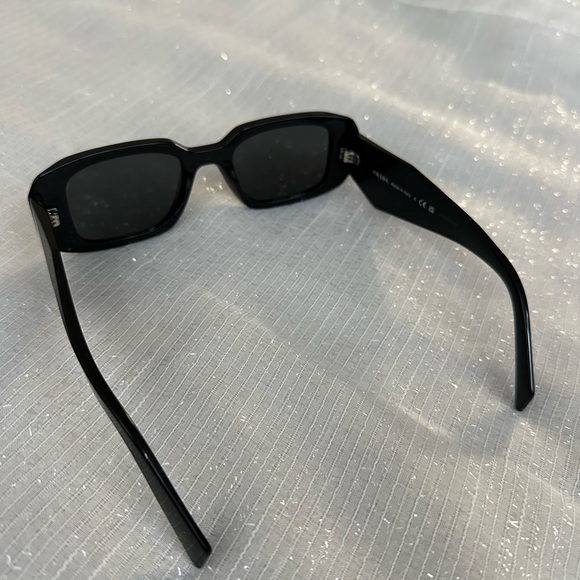 Prada PR 17WS Sunglasses NEW - Picture 7 of 16